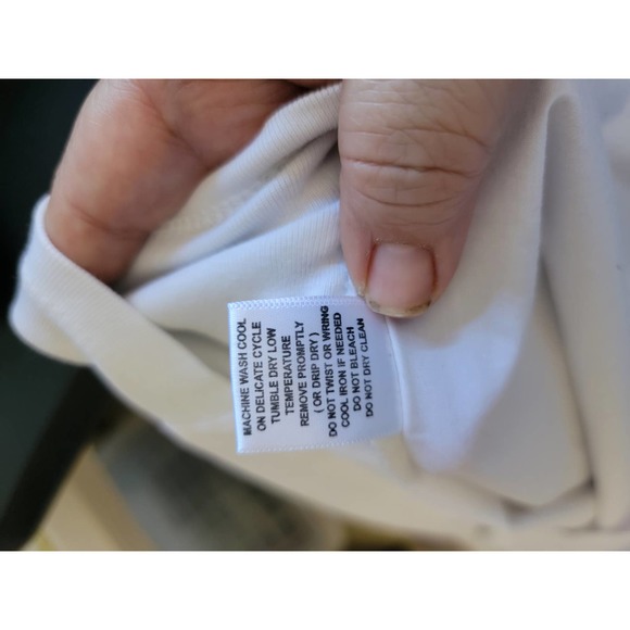 Cathy white zipper vneck pullover top, Sz M - Picture 11 of 11